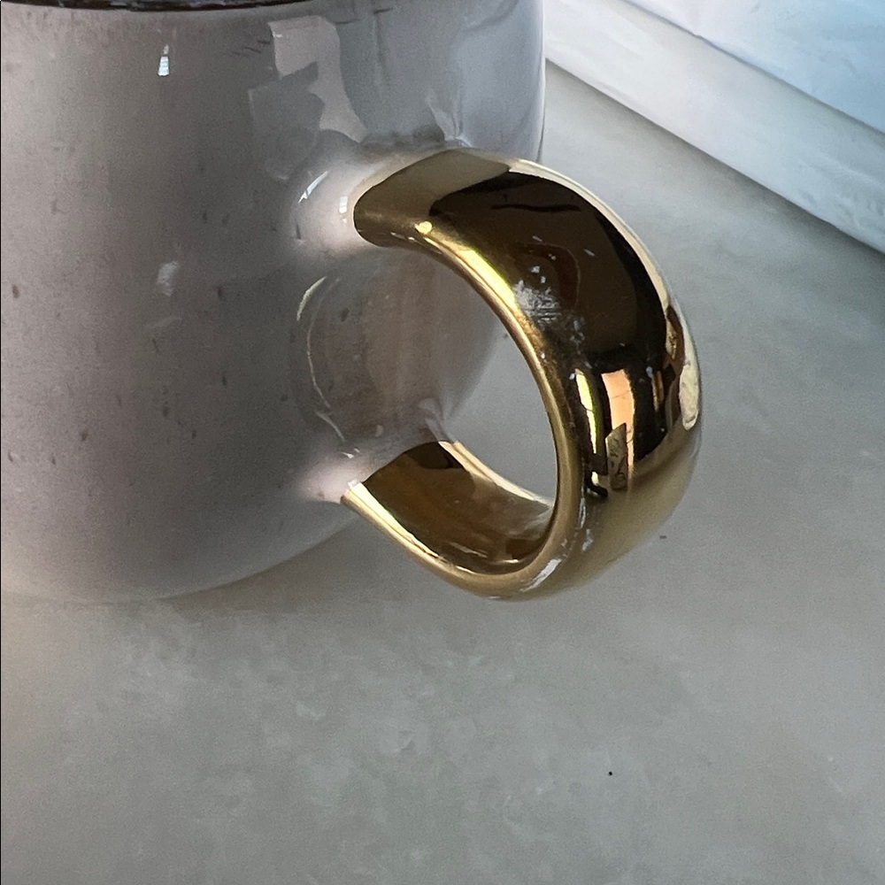 Anthropologie Perasima mug white opalescent ceramic with a gold handle and rim - Picture 4 of 13